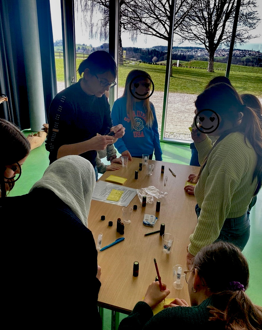 photo-1-atelier-cosm HE1